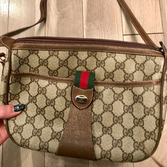 Gucci Handbags - Vintage Gucci Crossbody